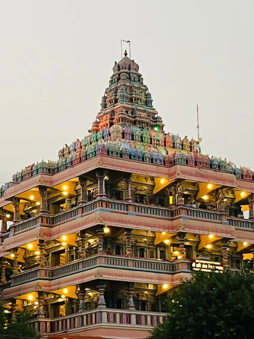 Temple architecture in Prayagraj